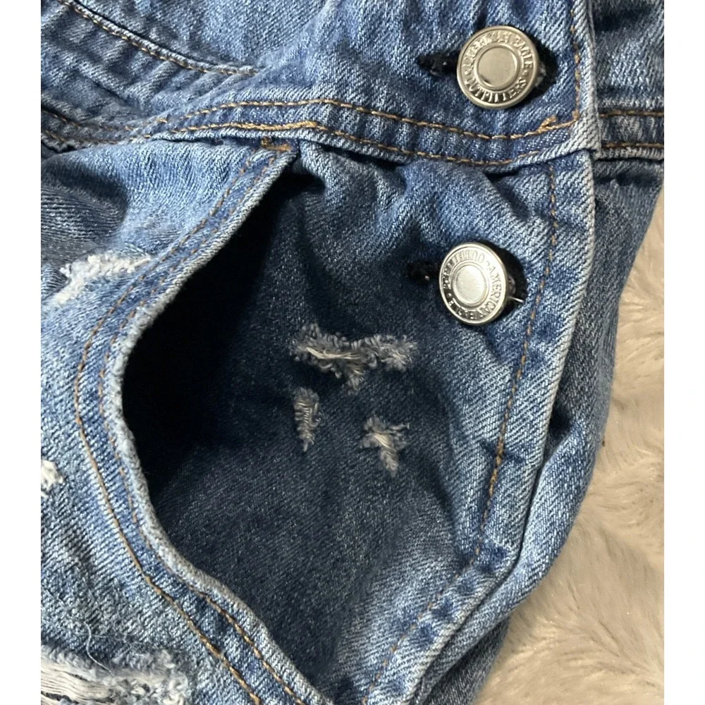 American‎ Eagle Women's Size XS Denim  Short Alls Overalls Distressed Raw Hem